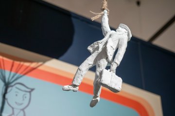 Как советский гражданин за границей отдыхал: в МИЕ открылась выставка про туризм