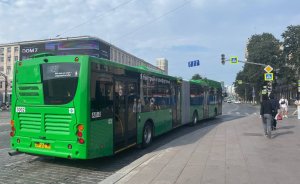 ​В Екатеринбурге станет больше автобусов-гармошек