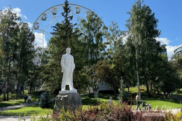 ​Фортепианный марафон пройдет в Парке Маяковского