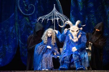 ​Пять детских театральных премьер: куда пойти на летних каникулах с маленькими и взрослыми детьми