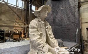 Актеры и музыканты примут участие в открытии памятника Алексею Балабанову