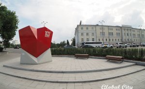 В центре Екатеринбурге установят арт-объект про любовь