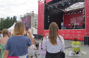 Главные хедлайнеры «Красной строки»: какие писатели, музыканты и блогеры приедут в Екатеринбург