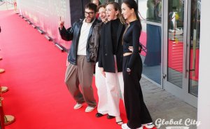 Красная дорожка, премьера и гости со всего мира: как прошло открытие кинофестиваля «Одна шестая»