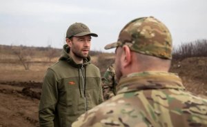 Алексей Вихарев и свердловские активисты преобразили школу в ДНР