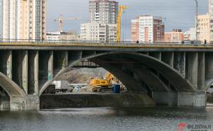 В Екатеринбурге стали известны сроки завершения реконструкции Макаровского моста