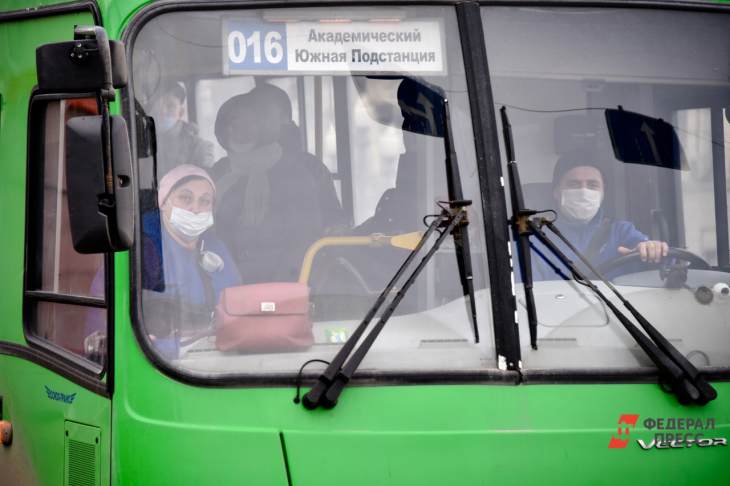 В Екатеринбурге кондукторов заменят на транспортные валидаторы