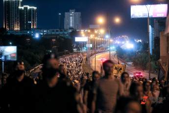 Центр Екатеринбурга перекроют из-за пасхального шествия