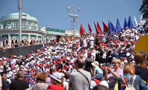 Тысячный хор споет в центре Екатеринбурга в День России