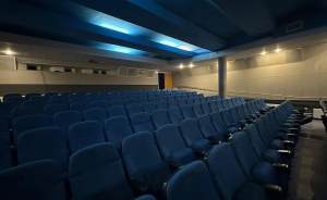 В бывшем кинотеатре «Салют» будут показывать спектакли