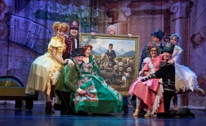 Жениться за ноль рублей: в Свердловской музкомедии показали первую премьеру сезона