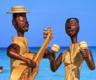 Звуки Острова Свободы в клубе EverJazz от группы Muchachos band